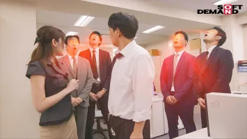 HYPN-037 MC会社のエリート社員は部下の前で従順なメス犬性奴隷 葉月桃