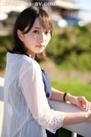 JUQ-660 新秀Yukine Nagasaki 30 -year -old Av首次亮相的透明度，一種奇怪的感覺浮出水面。