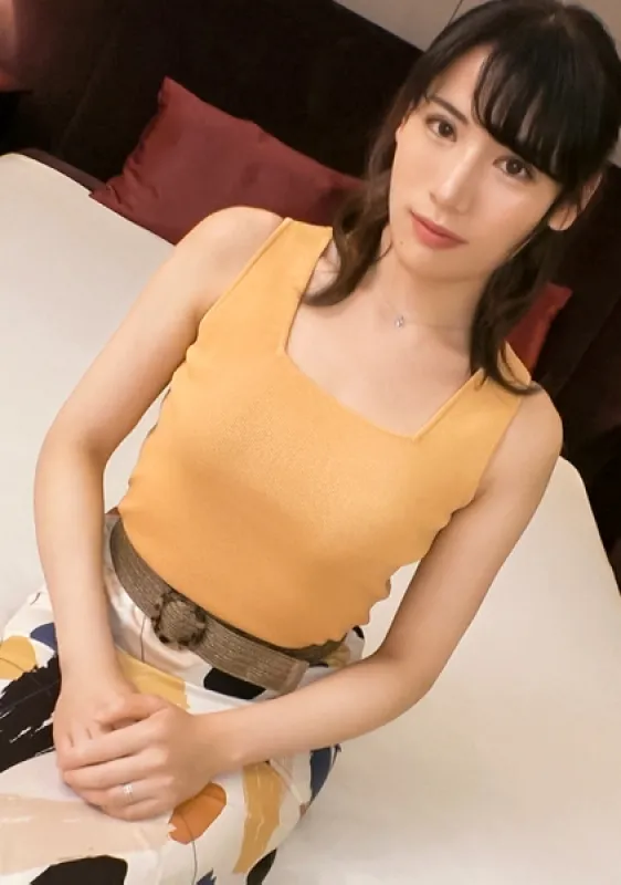 SIRO-4554 [第一枪] [婚前..] 与同龄男友订婚的苗条美容师出现。 与交往 10 年的男友无法体验的快乐。